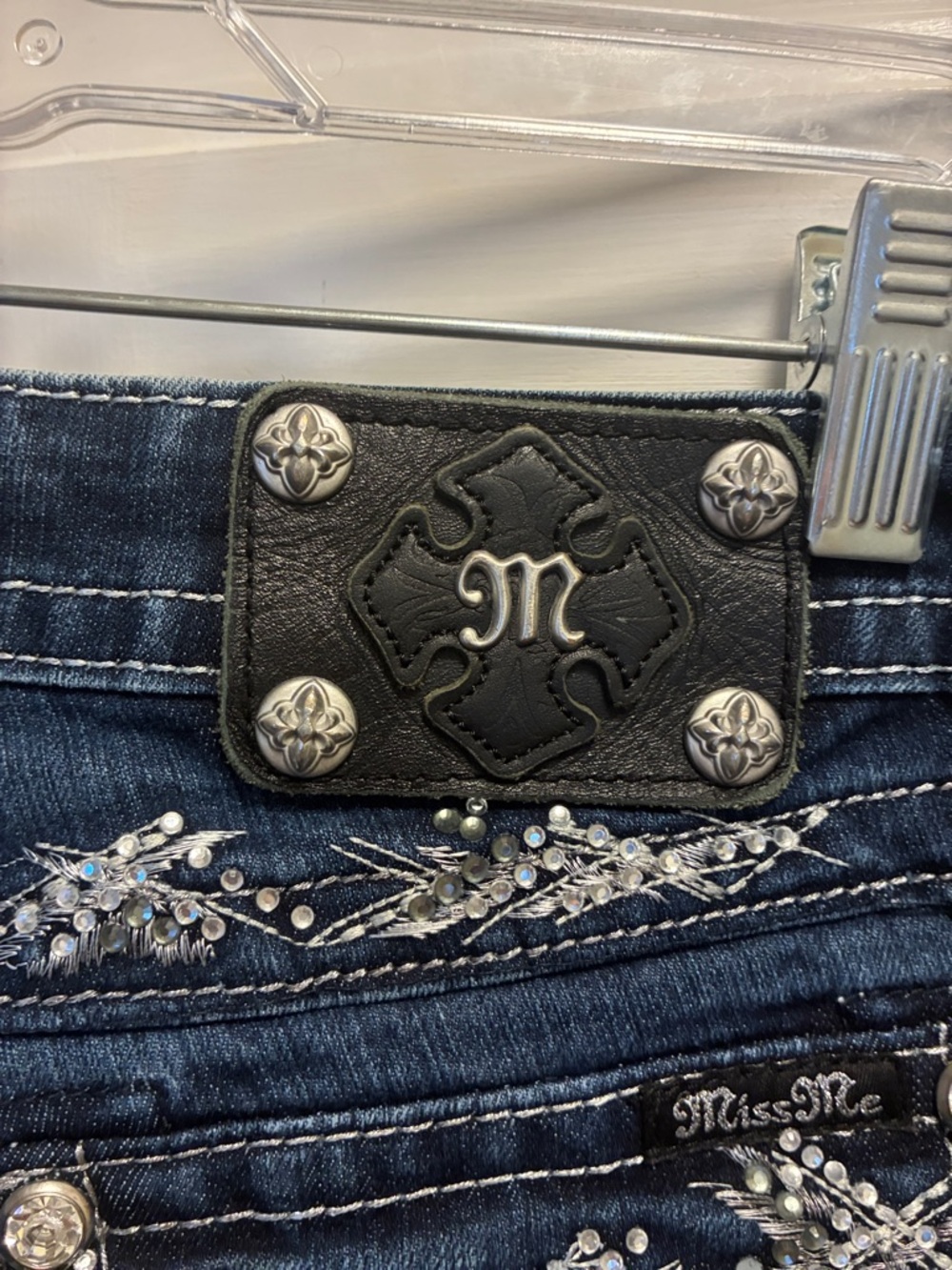 Miss Me signature Bootcut Jeans with embroidery and rhinestones - Picture 8 of 14
